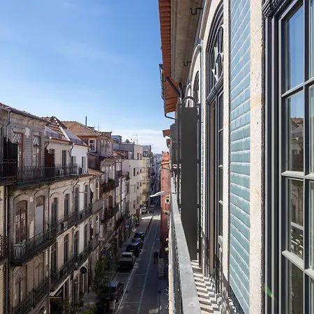 Libere Laranjais Porto